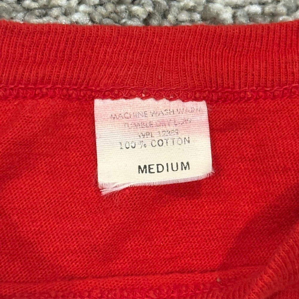 TRUE VTG 70s Emma Willard School Red TShirt Size S Cotton Crew Neck 17.5x23 RARE - Picture 4 of 4